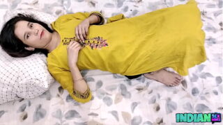Indian Telugu Hot Beautiful Maid Sucking And Fucking Pussy By Owner