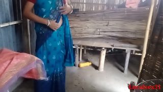 Indian village bhabhi big ass doggystyle desi fucked hard