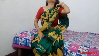 Telugu Indian Woman Fucking Pussy By Her Boss Porn Video